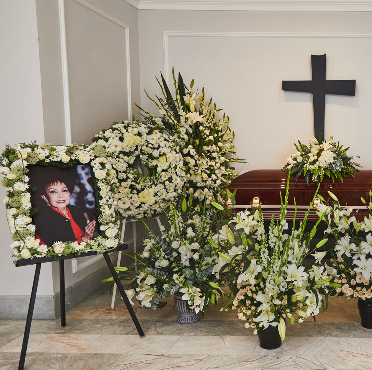 Paquete De Arreglos De Condolencias Familia