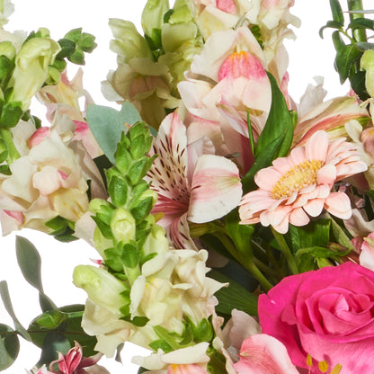 Fina caja de madera con gerberas y rosas