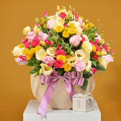 Flores en tonos suaves y cálidos